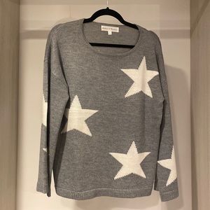 Star sweater never worn, size S